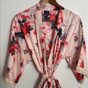 Apt. 9 Pink Floral Robe with Lace Trim